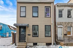 917 Spruce St, Easton, PA 18042 - Photo 1