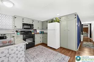 161 Windsor St, Lehigh Township, PA 18088 - Photo 2