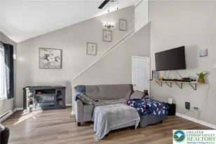 3084 Pleasant View Dr, Polk Twp, PA 18058 - Photo 12