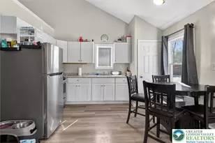 3084 Pleasant View Dr, Polk Twp, PA 18058 - Photo 10