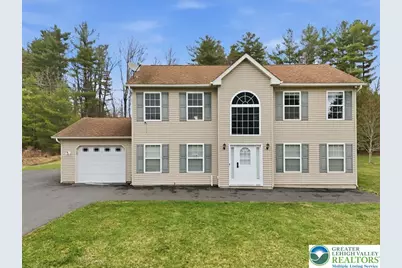 136 Kimberly Drive, Tobyhanna Twp, PA 18610 - Photo 1