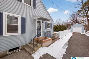 1424 N 26th St, South Whitehall Twp, PA 18104 - Photo 56