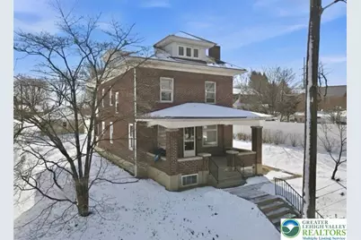 3756 W Walnut, South Whitehall Township, PA 18104 - Photo 2