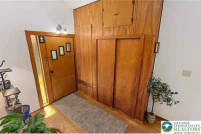 76 S Buttonwood Street, Macungie Boro, PA 18062 - Photo 6