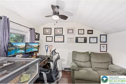 76 S Buttonwood Street, Macungie Boro, PA 18062 - Photo 34