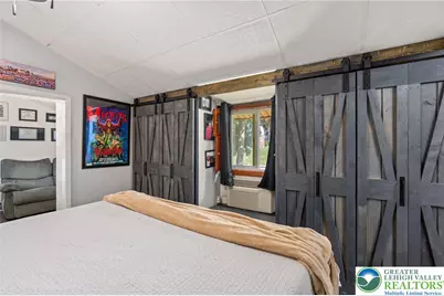 76 S Buttonwood Street, Macungie Boro, PA 18062 - Photo 32