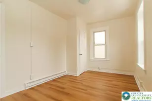 2324 5th St, Allentown, PA 18103 - Photo 12