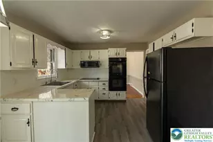 1330 Cherry Ave, Bethlehem City, PA 18017 - Photo 14