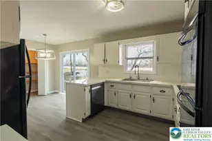 1330 Cherry Ave, Bethlehem City, PA 18017 - Photo 12