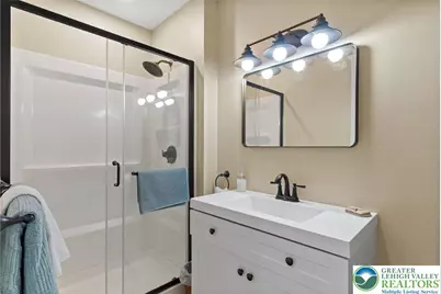 4303 Newburg Road, Bethlehem City, PA 18020 - Photo 40