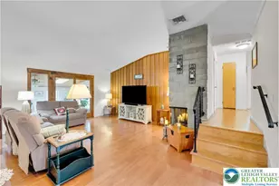 1655 Mark Twain Cir, Hanover Twp, PA 18017 - Photo 8