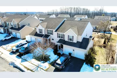 939 Graystone Circle, Allen Township, PA 18067 - Photo 6