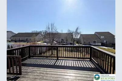 939 Graystone Circle, Allen Township, PA 18067 - Photo 4