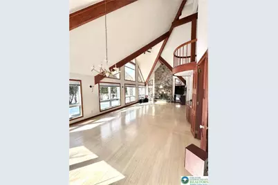 452 Sugar Maple Court, Hanover Twp, PA 18017 - Photo 8