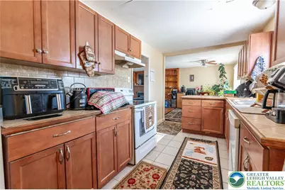 2127 W Main Street, Stroud Twp, PA 18360 - Photo 10