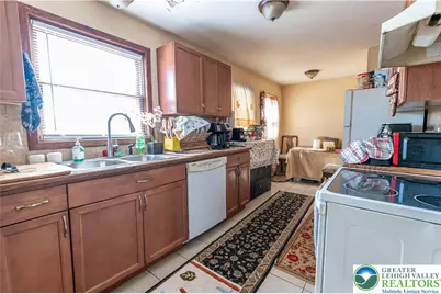 2127 W Main Street, Stroud Twp, PA 18360 - Photo 14