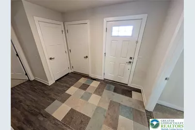 4220 Cypress Lane, Whitehall Township, PA 18052 - Photo 8