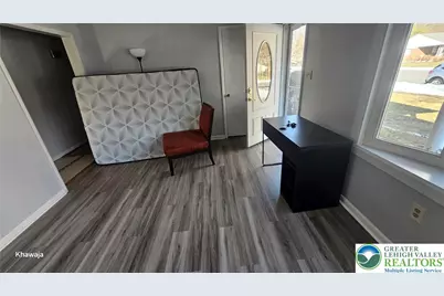 1217 Birchwood Drive, Hanover Twp, PA 18017 - Photo 4