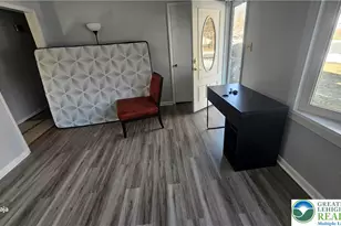 1217 Birchwood Dr, Hanover Twp, PA 18017 - Photo 4