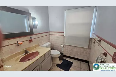 1217 Birchwood Drive, Hanover Twp, PA 18017 - Photo 8