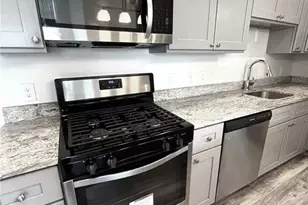 374 W Main St, Bath, PA 18014 - Photo 4