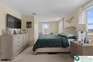 4205 Roosevelt St, Whitehall Township, PA 18052 - Photo 12