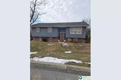 920 S Lincoln Avenue, Walnutport Boro, PA 18088 - Photo 1