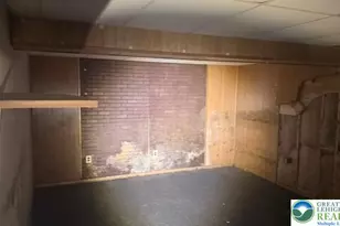 4059 Mauch Chunk, North Whitehall Twp, PA 18037 - Photo 4