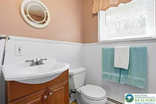 15 Flagler St, Williams Township, PA 18042 - Photo 28