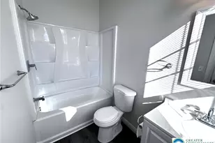 374 W Main St, Bath, PA 18014 - Photo 20