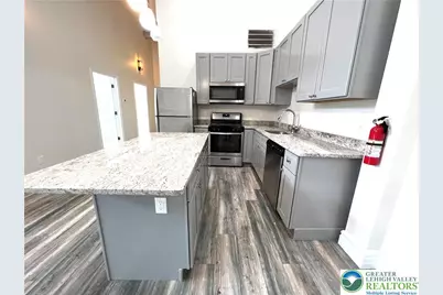 374 W Main Street #203, Bath Boro, PA 18014 - Photo 2