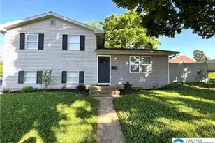 28 Harrison St, Emmaus Boro, PA 18049 - Photo 1