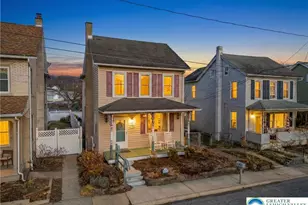 117 S Canal St, Walnutport Boro, PA 18088 - Photo 1