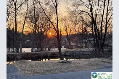 117 S Canal Street, Walnutport Boro, PA 18088 - Photo 4