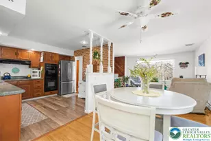 4030 Spring St, Whitehall Township, PA 18052 - Photo 8