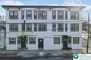 147 N 9th St, Stroudsburg, PA 18360 - Photo 2