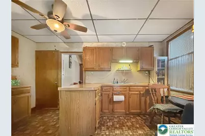 34 S 13th Street, Easton, PA 18042 - Photo 8