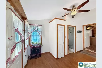 34 S 13th Street, Easton, PA 18042 - Photo 10