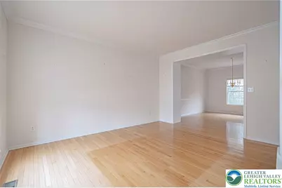 7120 Tuscany Drive, Lower Macungie Township, PA 18062 - Photo 10