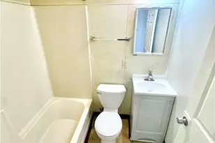 295 S 14th St, Easton, PA 18042 - Photo 10