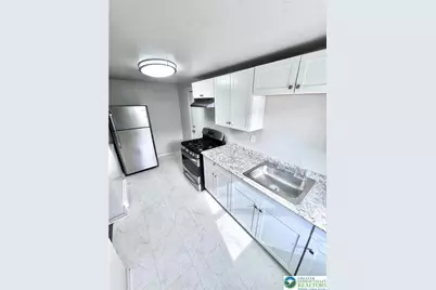 35 Spruce Street, Allentown, PA 18101 - Photo 8