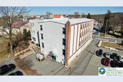 22 S 2nd #1st floor, Emmaus Boro, PA 18049 - Photo 32