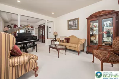 3350 N Bay Hill Drive, Upper Saucon Township, PA 18034 - Photo 18