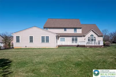 3350 N Bay Hill Drive, Upper Saucon Township, PA 18034 - Photo 8