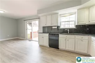 2627 Tamlynn Ct, Palmer Twp, PA 18045 - Photo 12