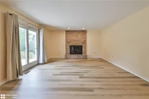 4059 Wedgewood Rd, South Whitehall Township, PA 18104 - Photo 24
