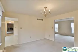 4059 Wedgewood Rd, South Whitehall Township, PA 18104 - Photo 14