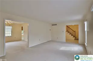 4059 Wedgewood Rd, South Whitehall Township, PA 18104 - Photo 10
