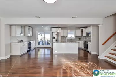 2406 6th Street, Bethlehem City, PA 18020 - Photo 6