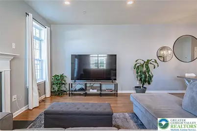 2115 Huntington Lane, Easton, PA 18040 - Photo 4